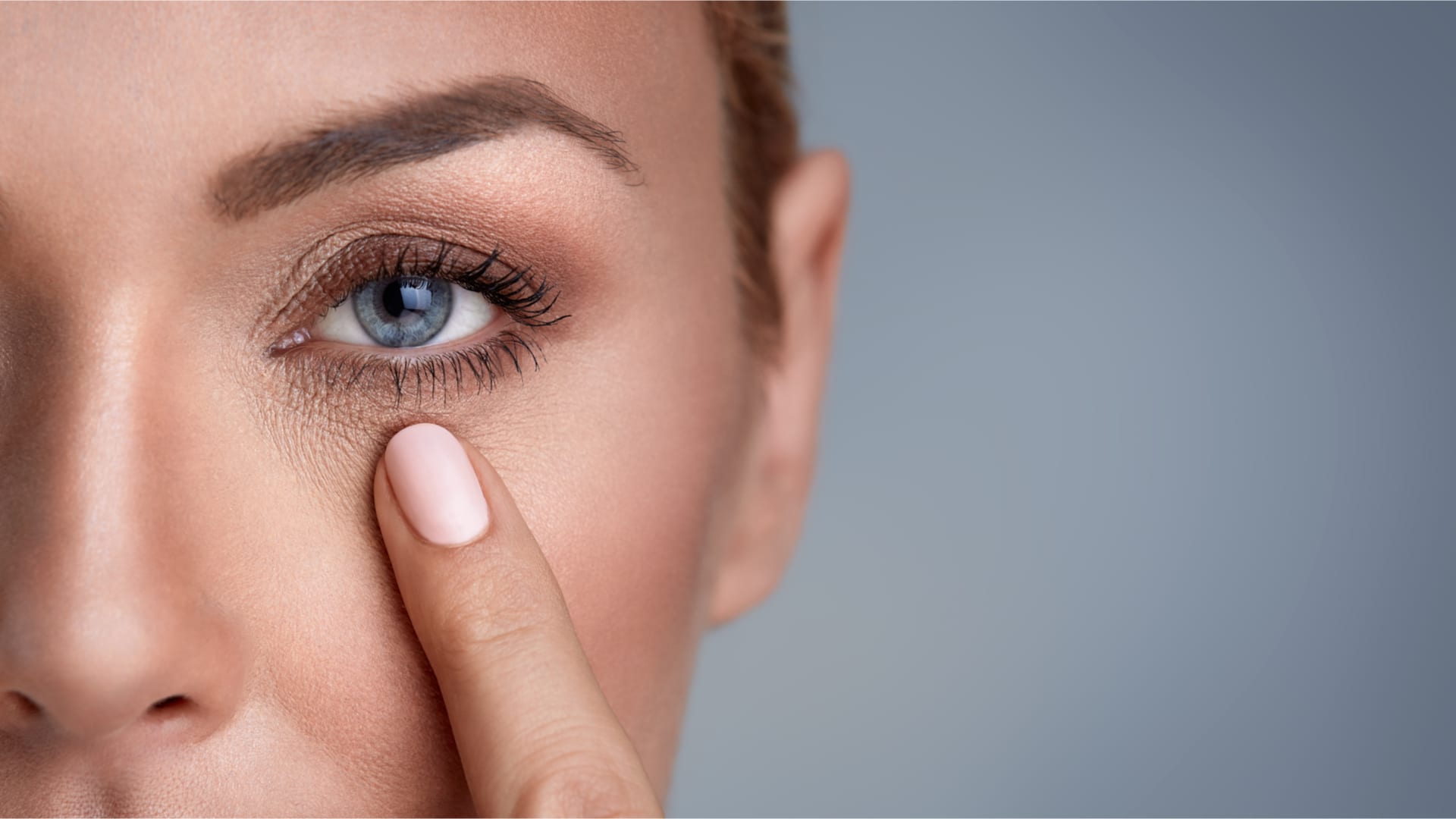 Todos los secretos de los tratamientos oculares con inyección de ácido hialurónico.